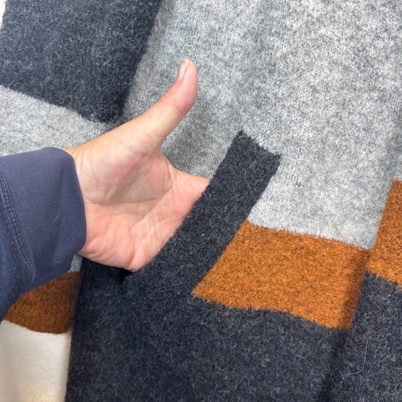 Contemporaine cardigan Sweater Womens Size Small Colorblock Gray Alpaca Blend - Picture 2 of 7